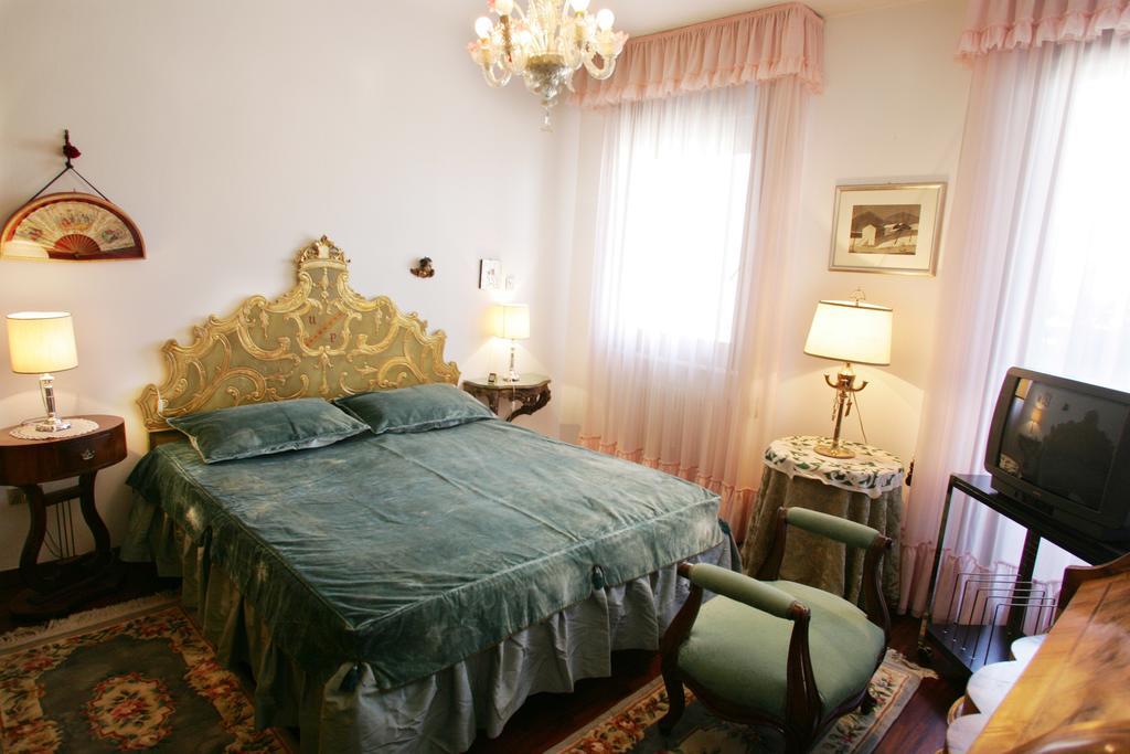 B&B Il Glicine Fiorito Lido di Venezia Kültér fotó
