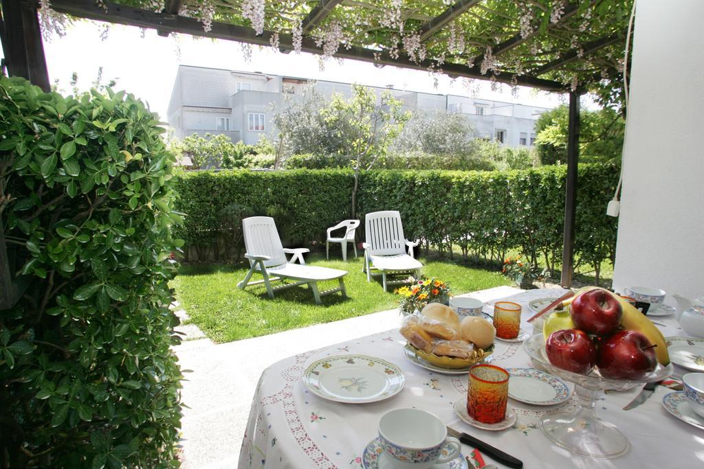 B&B Il Glicine Fiorito Lido di Venezia Kültér fotó