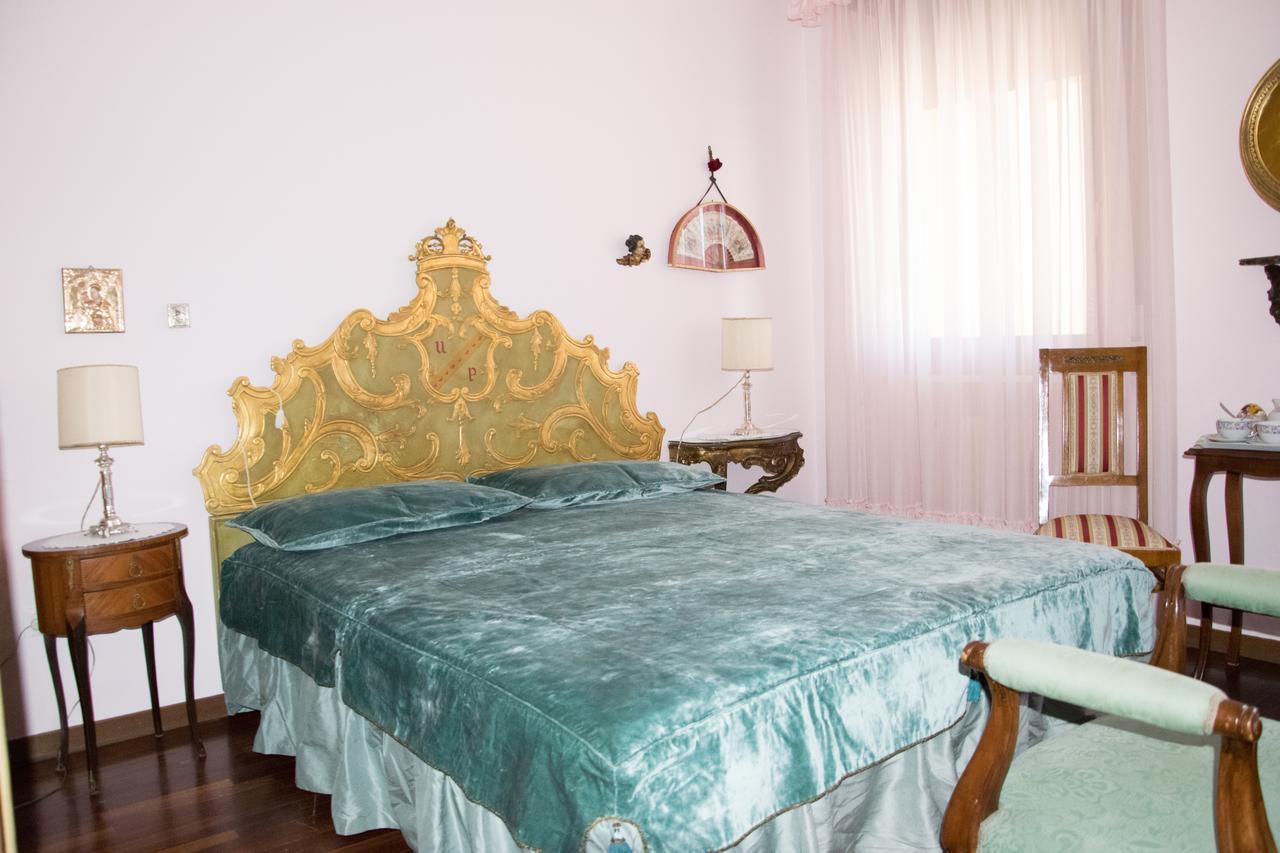 B&B Il Glicine Fiorito Lido di Venezia Kültér fotó
