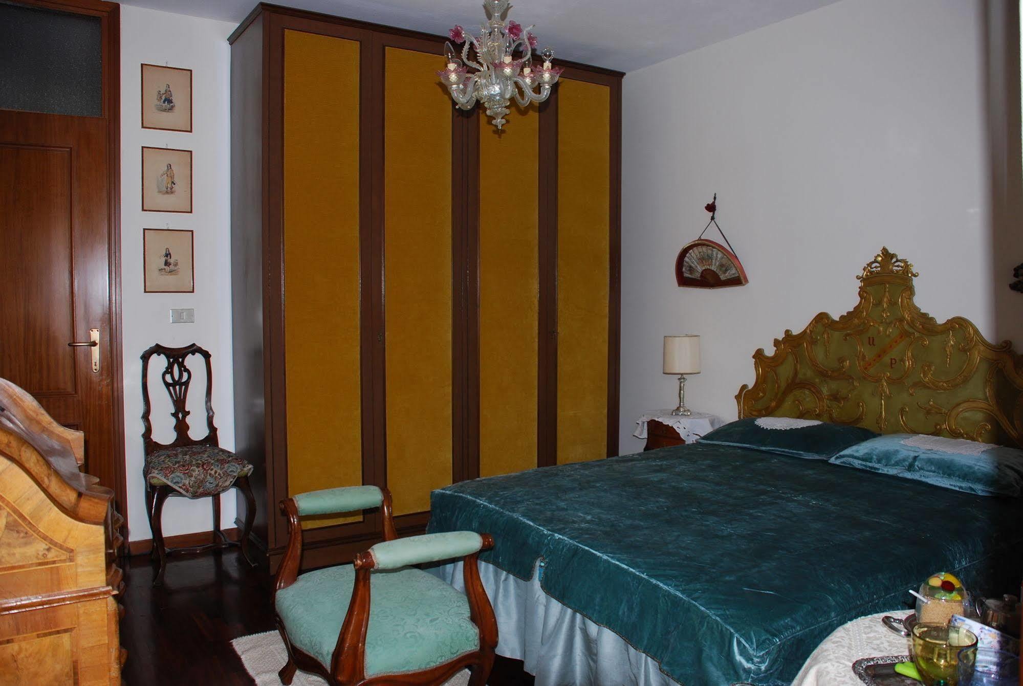 B&B Il Glicine Fiorito Lido di Venezia Kültér fotó